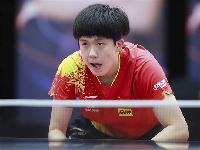 但在比赛后 但在比赛后