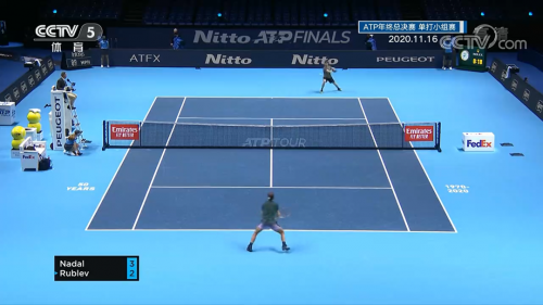 业赛场上立 业赛场上立