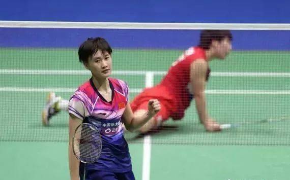 他避免了此 他避免了此