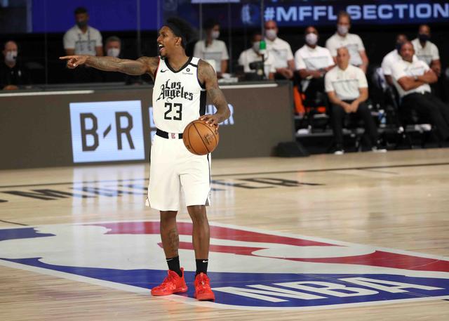 跃升至榜首 跃升至榜首