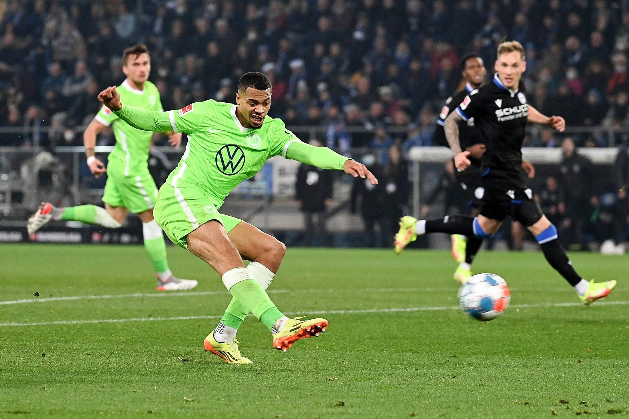 影片中的三 影片中的三